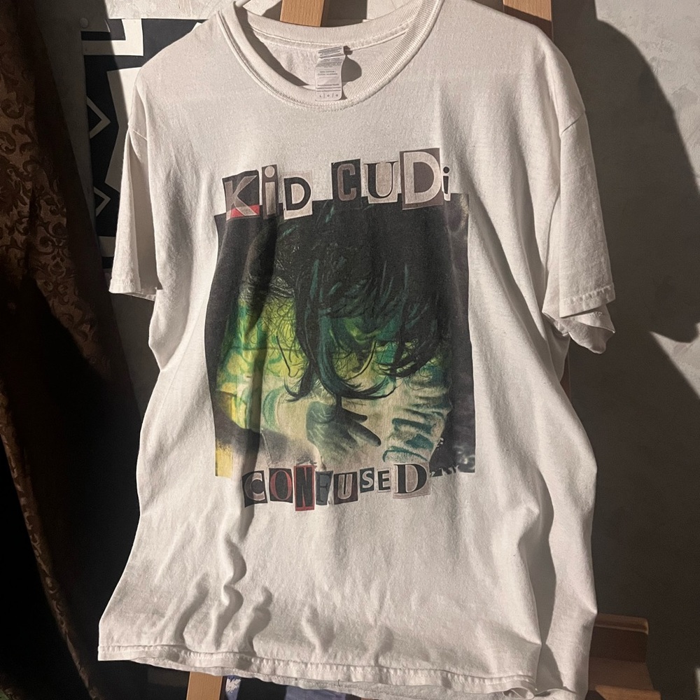 Gildan White Graphic Tee - Kid Cudi Design